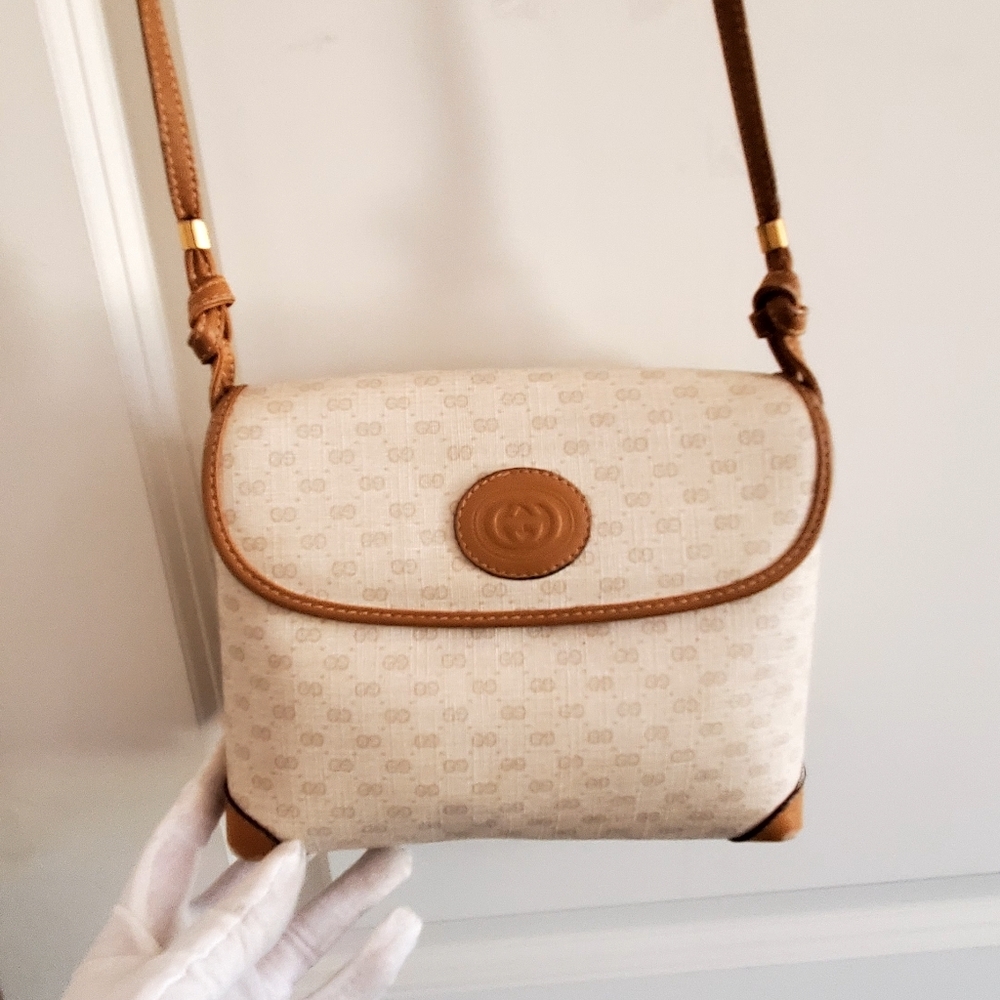 Gucci Supreme Crossbody Euc Vintage